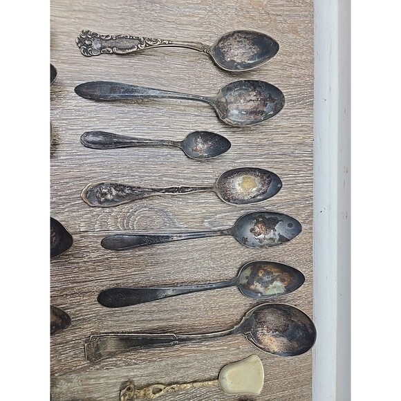 Lot of 44 Vintage Antique Silverplate Flatware Spoons Forks Crafting Silverware - Picture 9 of 16